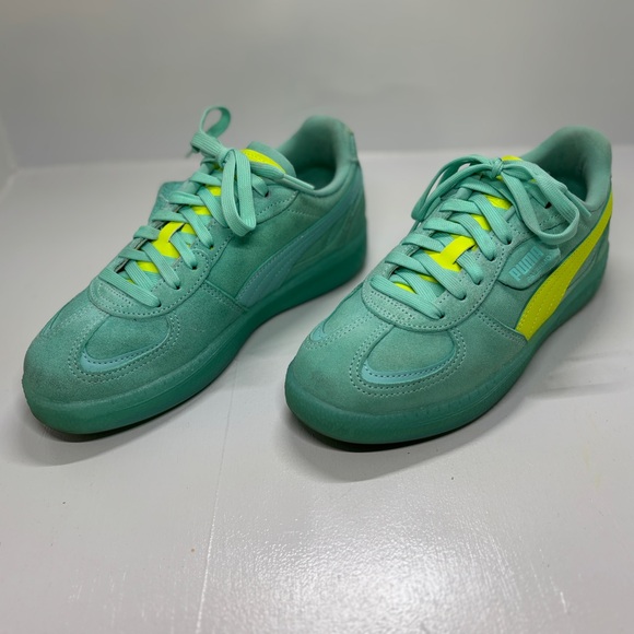 Puma Shoes - Puma Women's Palermo Moda Xtra sneakers size 9